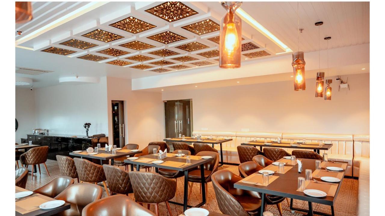 Hotel Dc Star Tarapith Esterno foto
